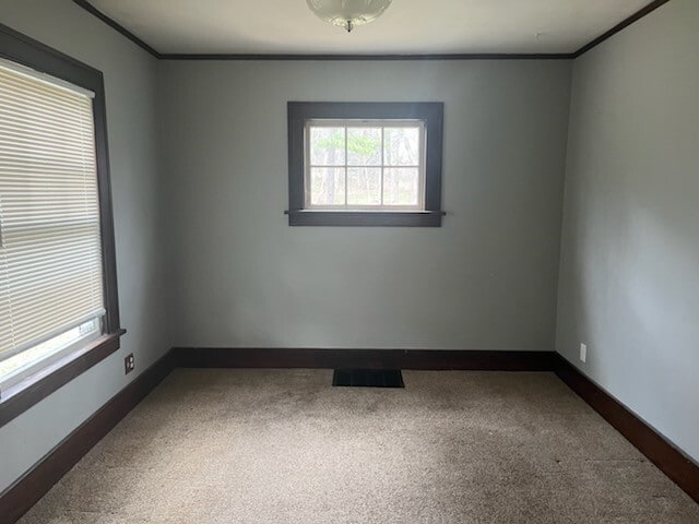 Foto del edificio - 10 French Rd