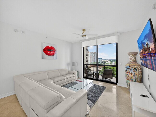 Foto del edificio - 701 S Olive Ave