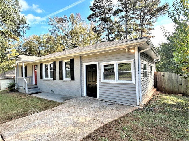 Foto del edificio - 2553 Habersham Dr