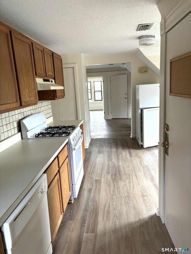 Foto del edificio - 1310 Stanley St