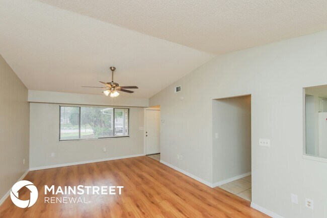 Building Photo - 1673 Talavera St SE
