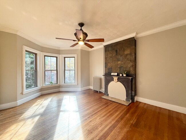 Building Photo - 34 Mattoon St