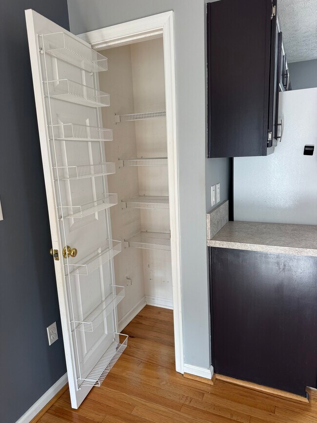 Foto del edificio - 42 Lodge Rd