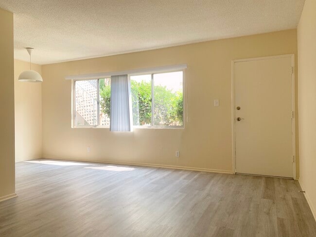 Building Photo - 3648 Westwood Blvd
