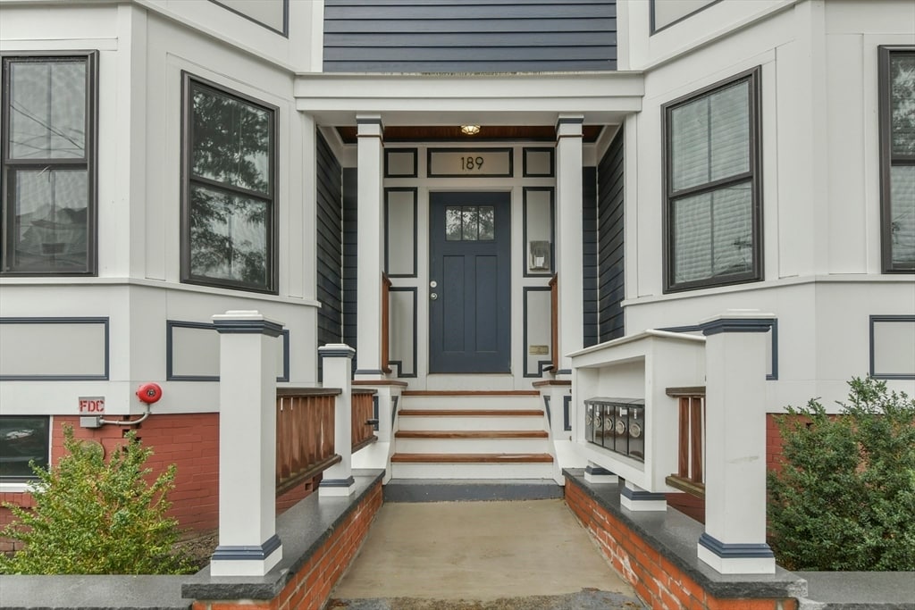 Foto principal - 189 Trenton St