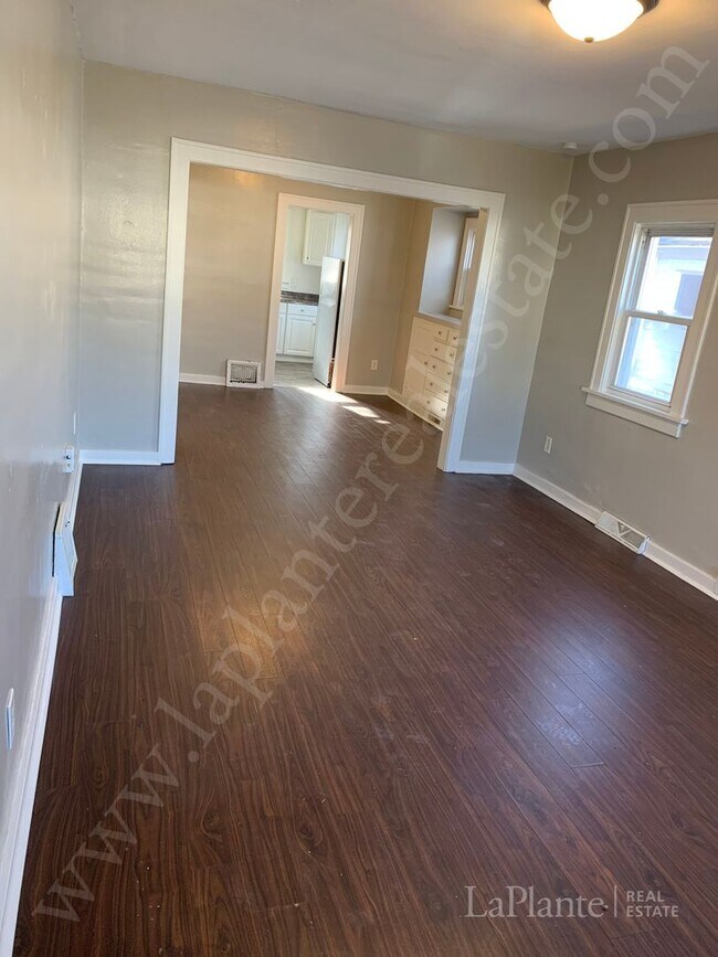 Building Photo - Cute 2 Bedroom Home for Rent