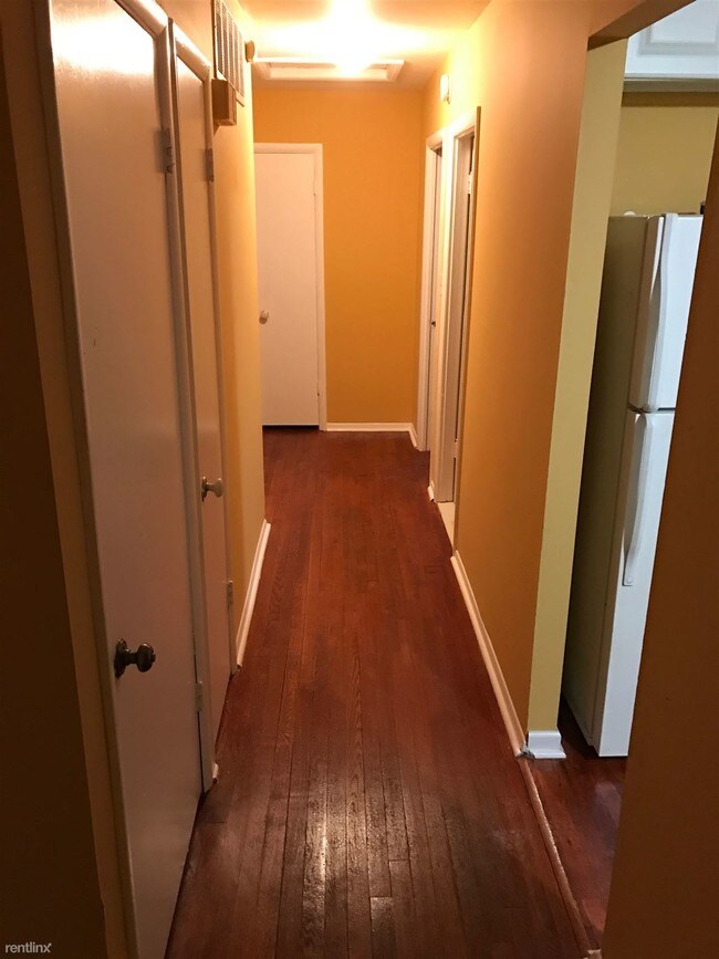 Foto del edificio - 8535 Lucerne Rd