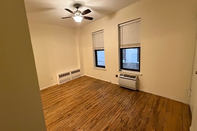 Foto del edificio - 160 E 91st St