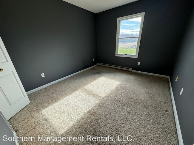 Building Photo - 3 br, 1.5 bath House - 6970 Church Rd
