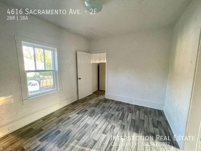 Foto del edificio - 4616 Sacramento Ave