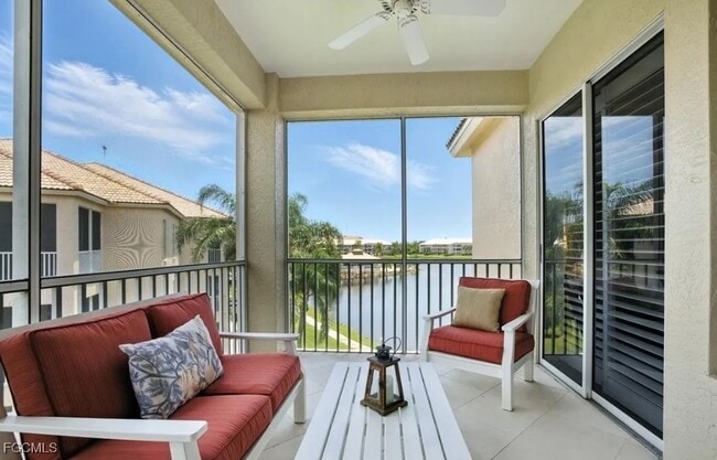 Foto del edificio - 17020 Willowcrest Way