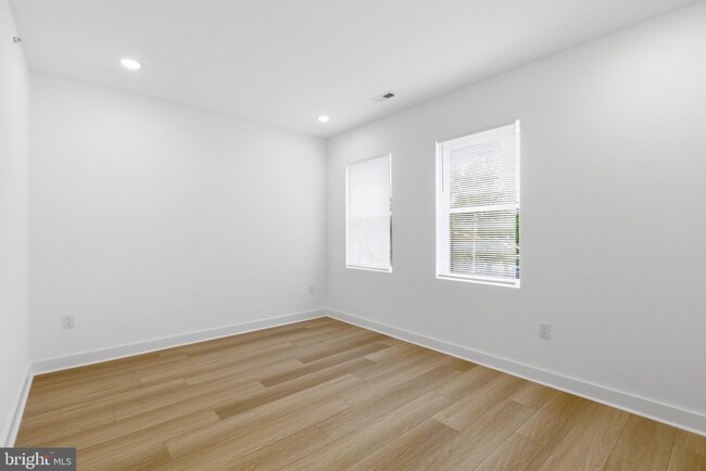 Foto del edificio - 2223 N 22nd St