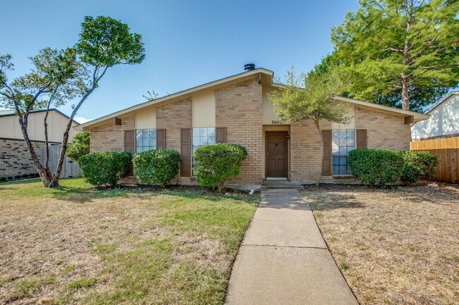 Building Photo - 960 Lockhart Dr