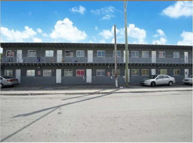 Foto del edificio - 485 SW 4th Ave