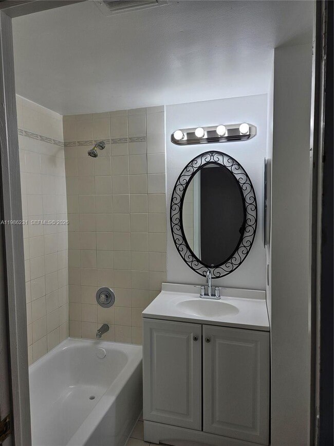 Building Photo - 751 SW 148th Ave