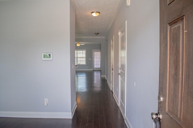 Foto del edificio - 1045 Glenhaven Dr