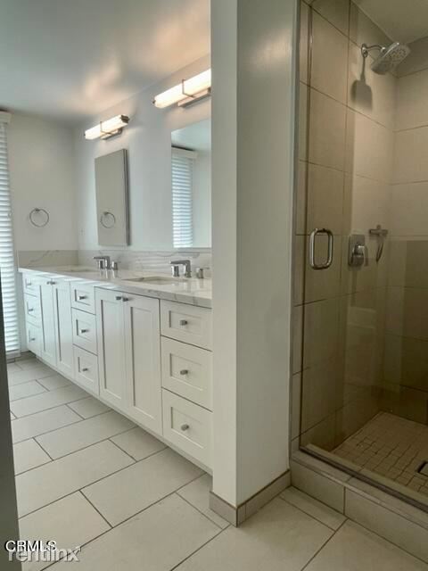 Building Photo - 2 br, 1.5 bath Condo - 137 S Wilson Ave Un...