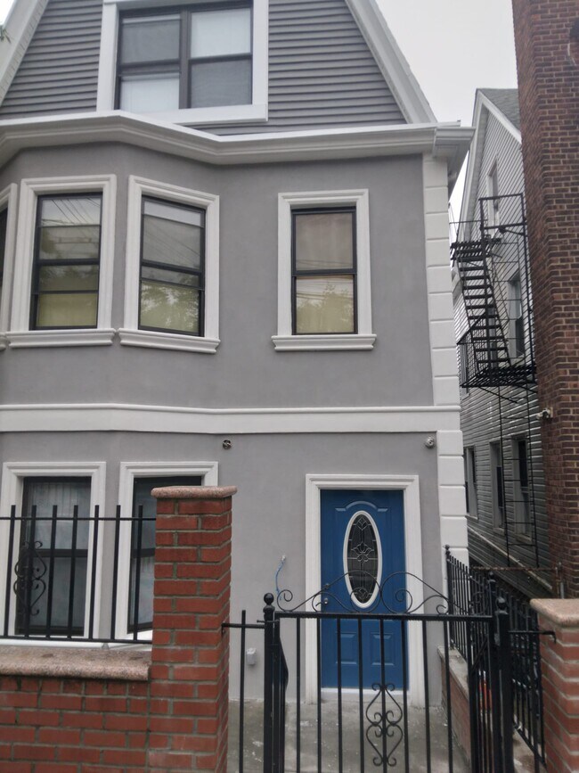 3301 Barker Ave Unit 2, Bronx, NY 10467 Apartments in Bronx, NY