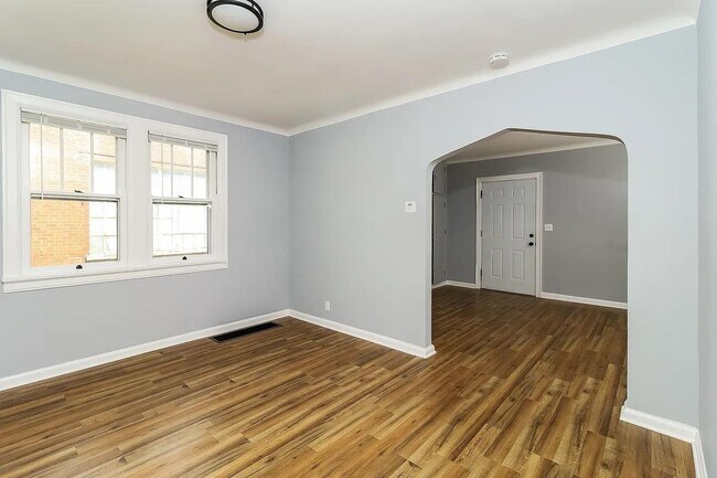 Foto del edificio - 1522 Kinney Ave