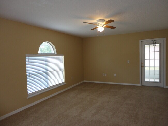 Building Photo - 2062 El Marra Dr