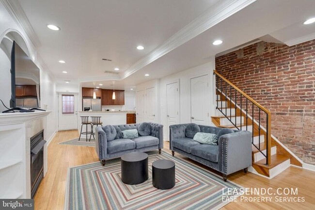 Building Photo - 21 Q St NW