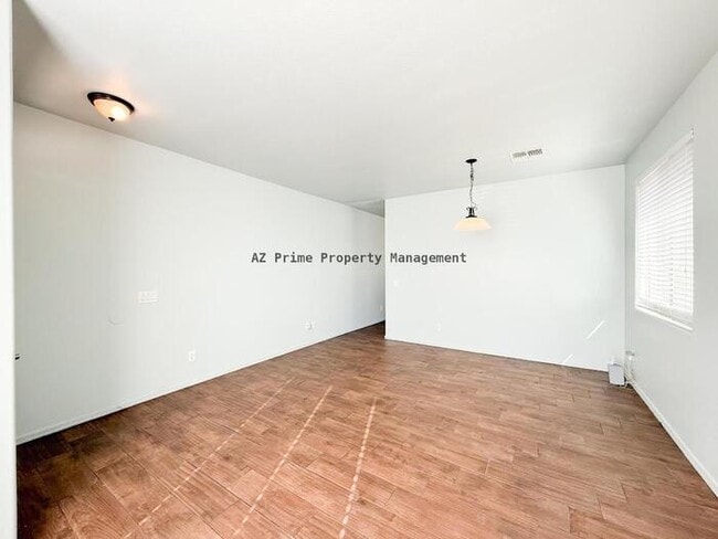 Foto del edificio - 6919 S 37th Glen