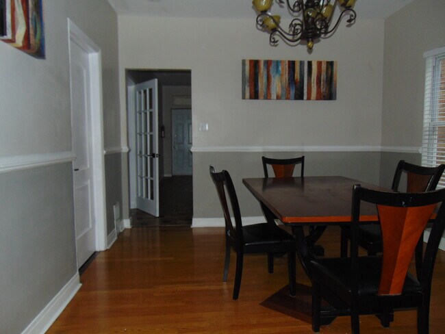 Foto del edificio - 5737 S Artesian Ave