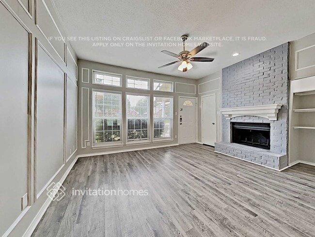 Building Photo - 22 Alamosa Dr