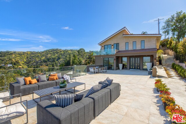 Foto del edificio - 12480 Viewcrest Rd