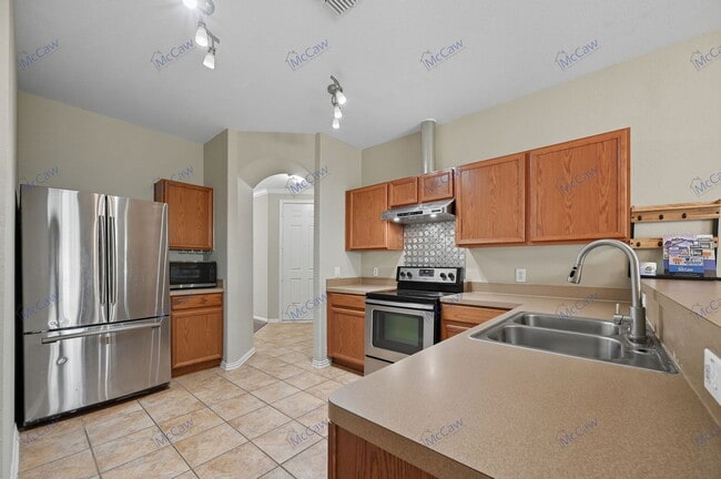 Foto del edificio - 4515 Sawgrass Dr