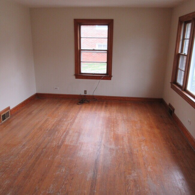 Building Photo - 1427 Briarcliff Ave