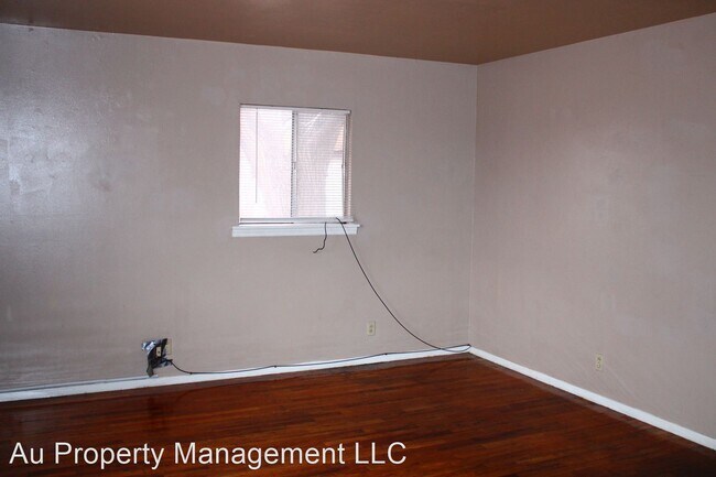 Building Photo - 2 br, 1 bath House - 500 9th Ave