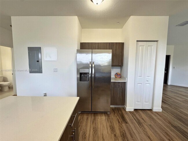 Building Photo - 15540 SW 136th St