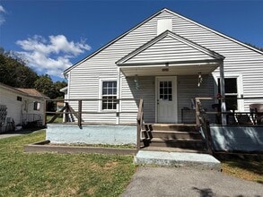 Building Photo - 24 Quartz Ln