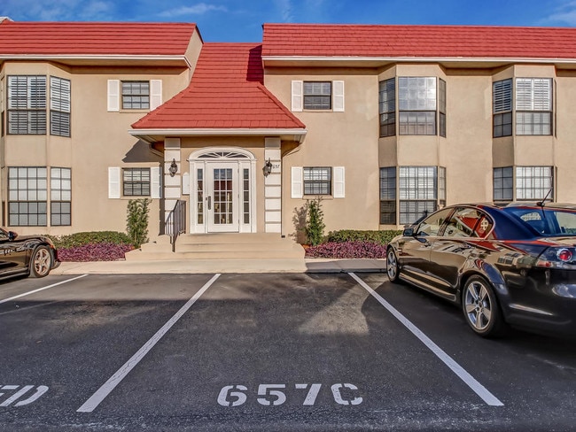 Building Photo - 657 Ponte Vedra Blvd