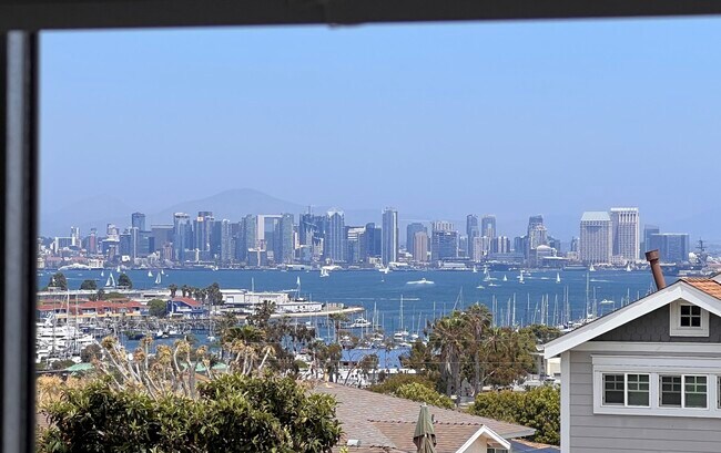 Foto del edificio - 3312 Avenida de Portugal