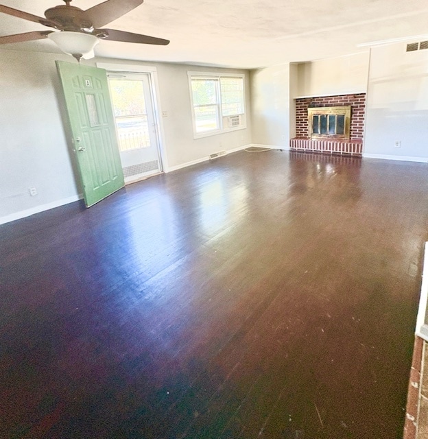 Foto del edificio - 1957 County Rd 3000 N