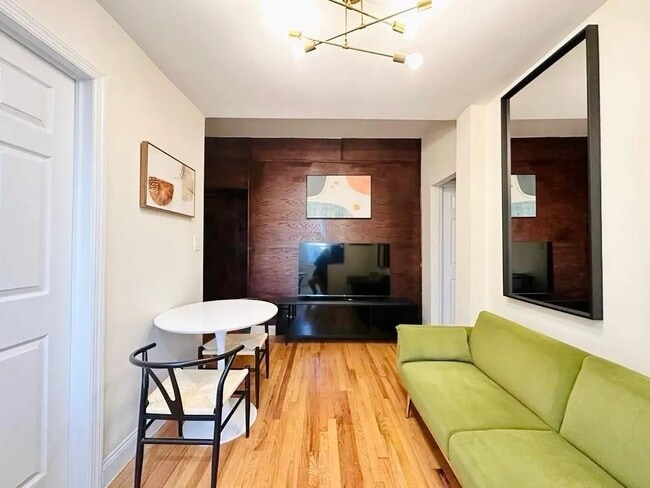 Photo - Furnished room/NOT APARTMENT