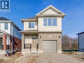 Building Photo - 109 Rivergreen Cres