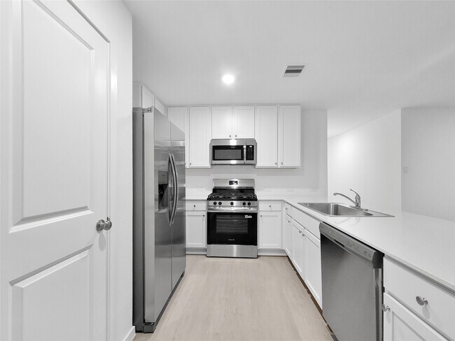 Foto del edificio - 17310 Adina Creek Dr