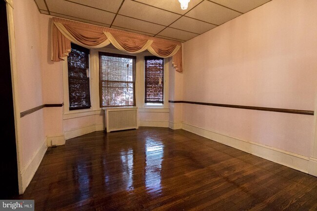 Foto del edificio - 5031 N Marvine St