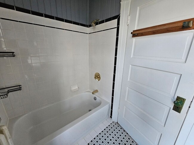 Building Photo - Lafayette Park