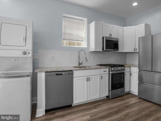 Foto del edificio - 1529 N 28th St