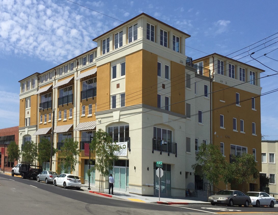 Bierhaus Restaurant below, Townhomes above - 364 40th St