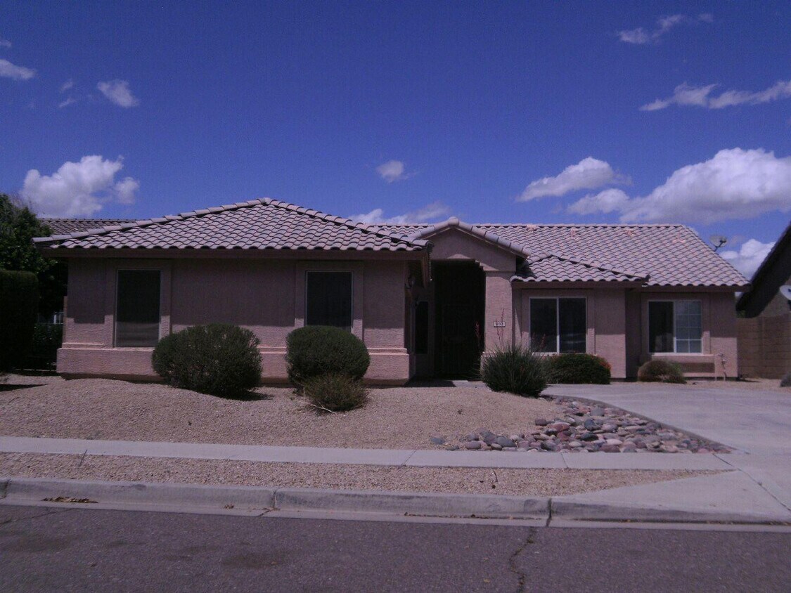 Foto del edificio - 930 E Harwell Rd