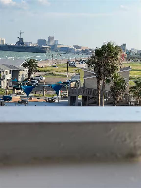 Foto del edificio - 3938 Surfside Blvd