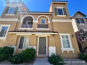 Building Photo - 1318 S Owl Dr