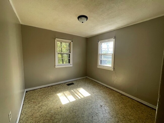 Foto del edificio - Renovated 3 Bedroom 1.5 Bath Home for Rent!