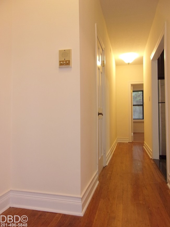Building Photo - 133 Seaman Ave
