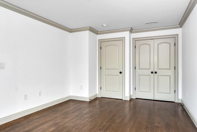 Foto del edificio - 2593 Washington St